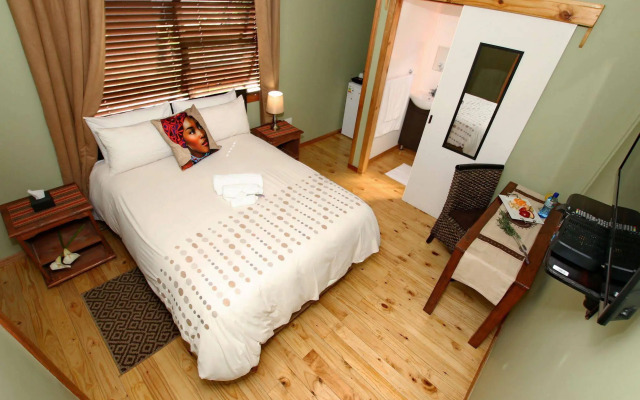 Summer Garden Guest House and Self Catering Apartments