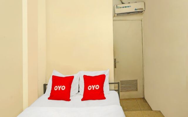OYO 92262 Backpacker Homestay Cibubur