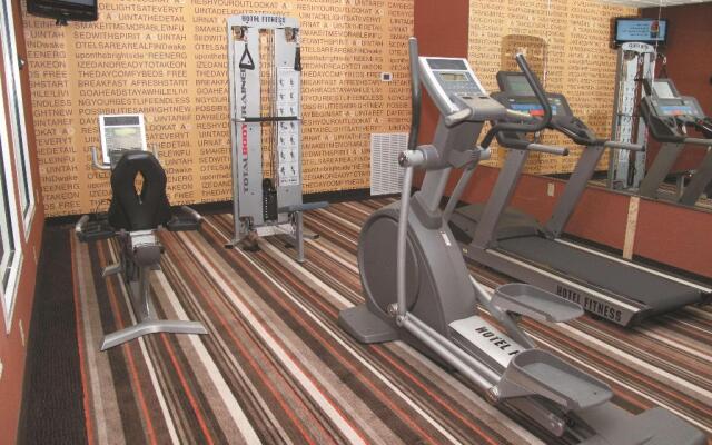 La Quinta Inn And Suites Burleson