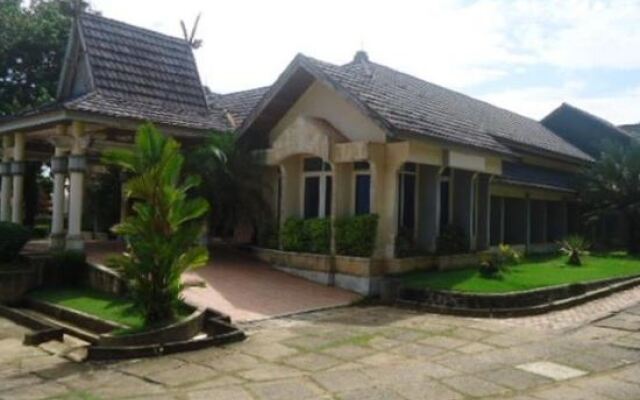 Hotel Satui Adygraha