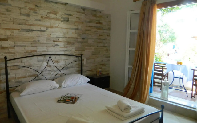 Ioanna Apartments