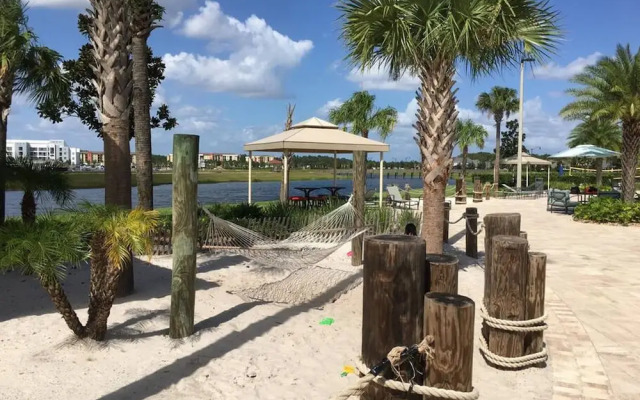 Luxury AND FUN Near Disney Parks 9BR