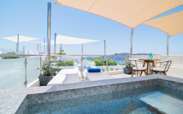 Enalion White Suites Oia
