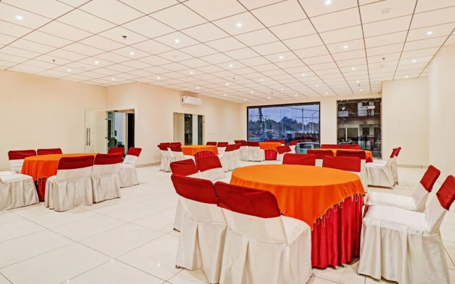 Treebo Kamron Regency Sector 80