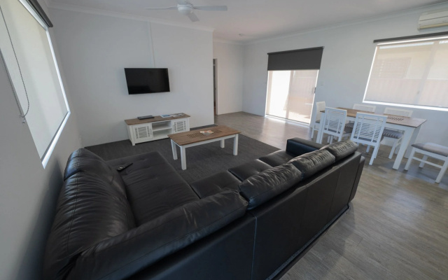 Busselton Gale Street Motel and Villas