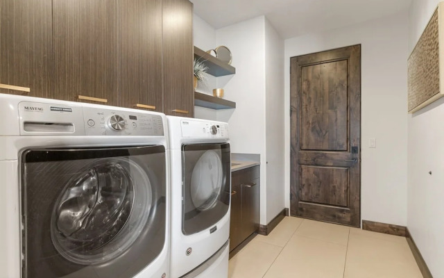 La Vista Encanto #14 4 Bedroom Home