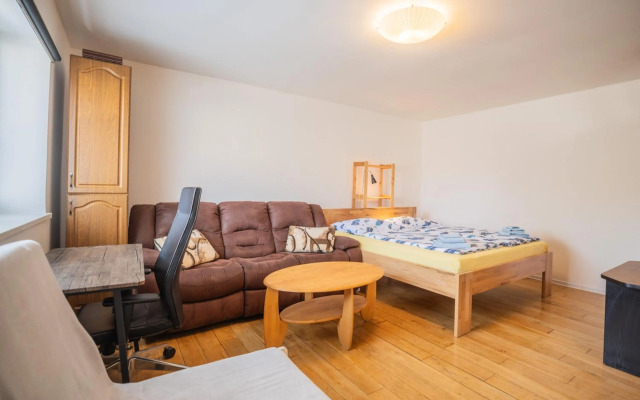 Celý dům s vybavenou kuchyní, koupelna s vířivkou