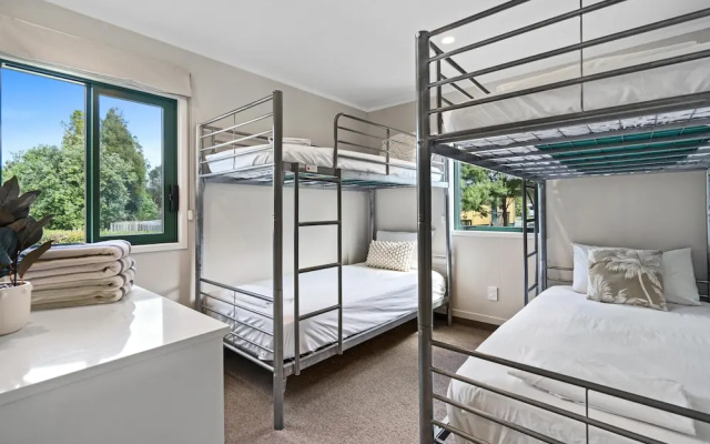 Tasman Holiday Parks - Miranda