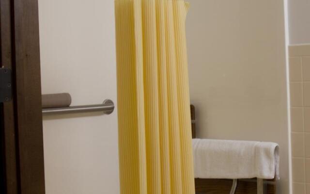 Superior Bayfront Inn