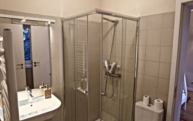 Liiiving - Countryside Pool Villa