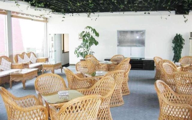 Shanghai Yichen Hotel