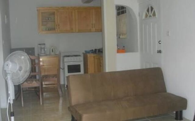 Corosol Apartments