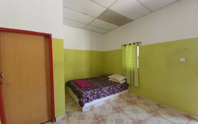 OYO 90302 Dimuara Chalet Tok Bali