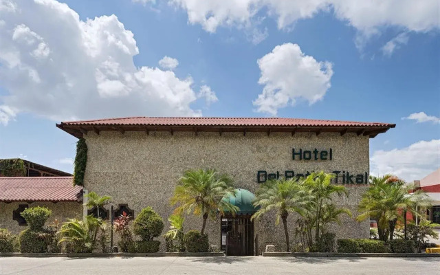 Hotel Del Patio
