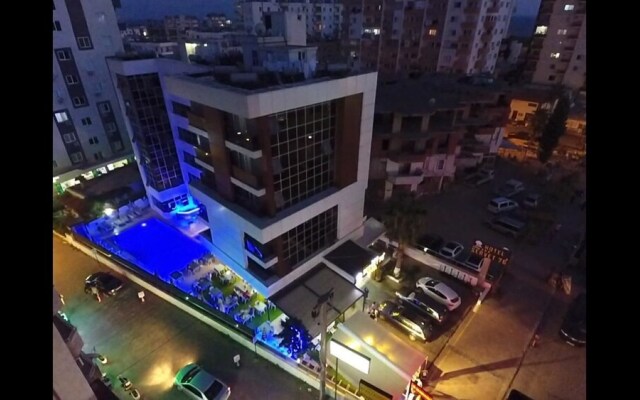 Servet 76 Grand Hotel