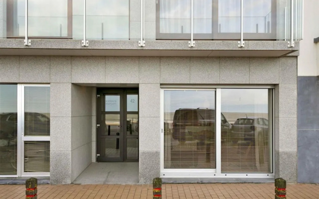 Flat in Blankenberge Near Belgium Pier