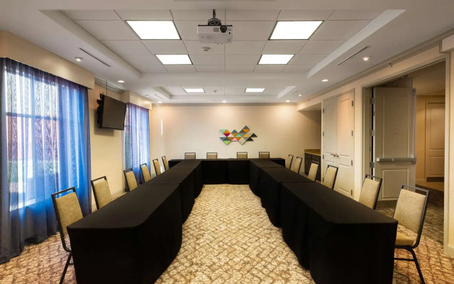 Homewood Suites by Hilton Joplin