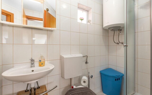 Beautiful Apartment in Crikvenica With 1 Bedrooms and Wifi