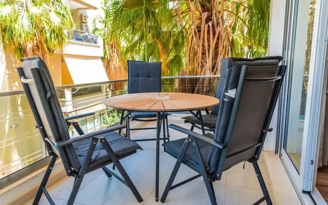 Luxury Seaview Apartment Free Parking