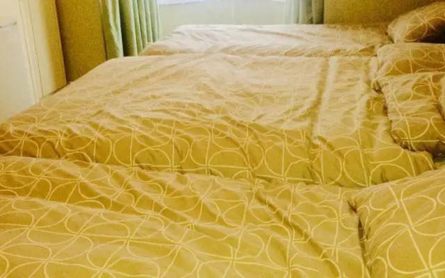Elston Guest House