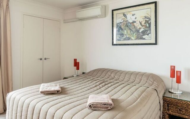 Wray Apartment
