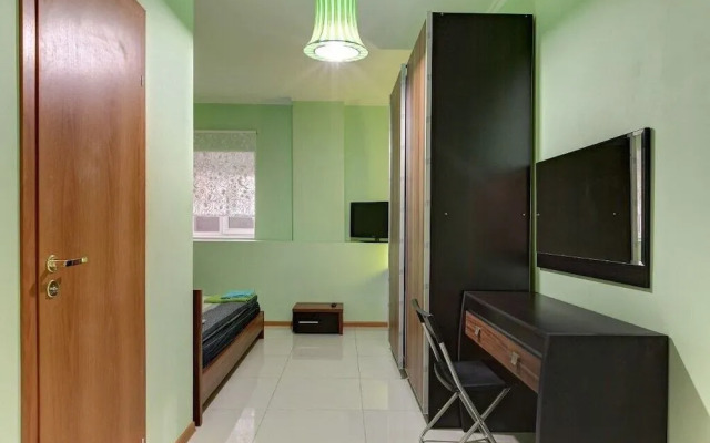 Brusnika U Metro Izmajlovskaya Mini-Hotel