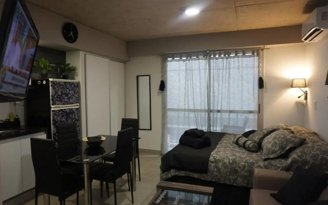 Leguizamon Studios & Suites Premium