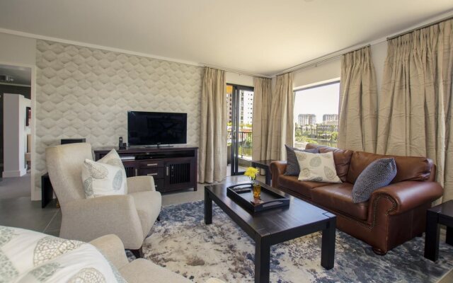 Waters Edge Luxury Apartments