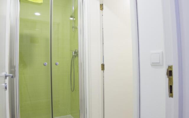 LV Premier Chiado CH5 AC Elevator Central