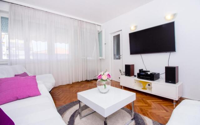 Apartment Luce