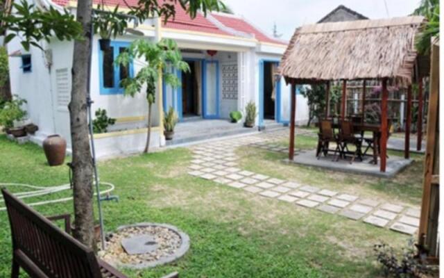 Local Beach Homestay