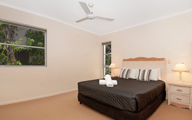 Rivershores Private Holiday Apartment