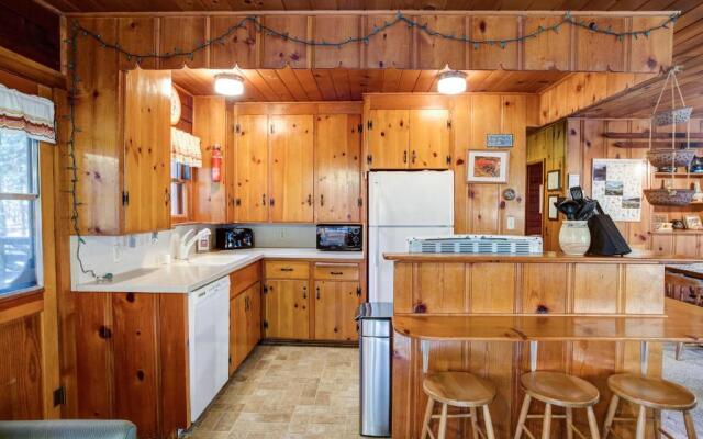 53 Creekside Cabin