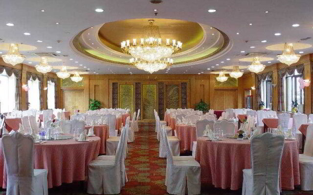 Overseas Chinese Hotel Hangzhou