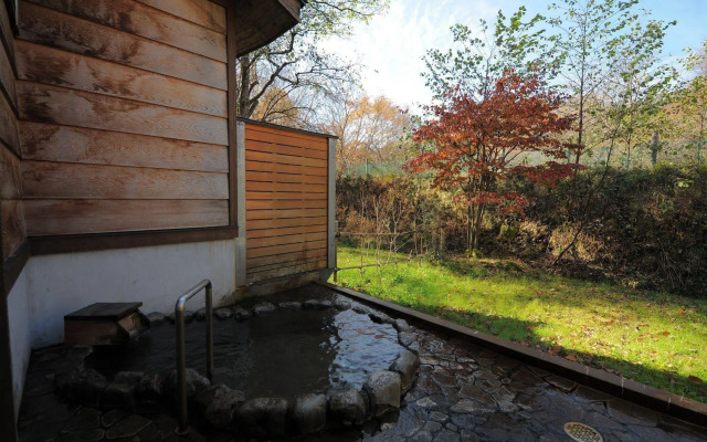 Izumigo Takayama Dog Paradise Hotel