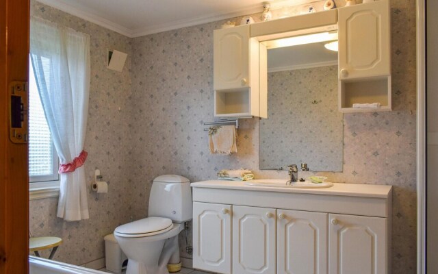 Beautiful Home in Vanse With 2 Bedrooms