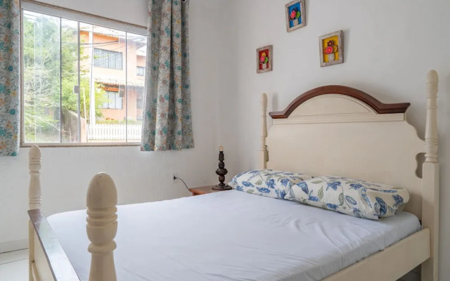 Casa em Cond com Lazer Completo Wi-fi e Garagem