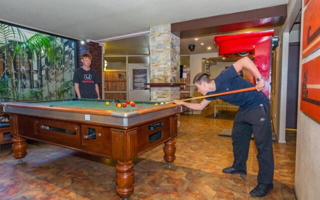 Aquarius Backpackers Resort