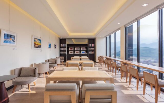 Lakeshore Hotel Suao
