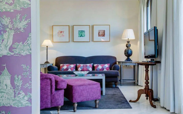 Suites Murillo Alcazar