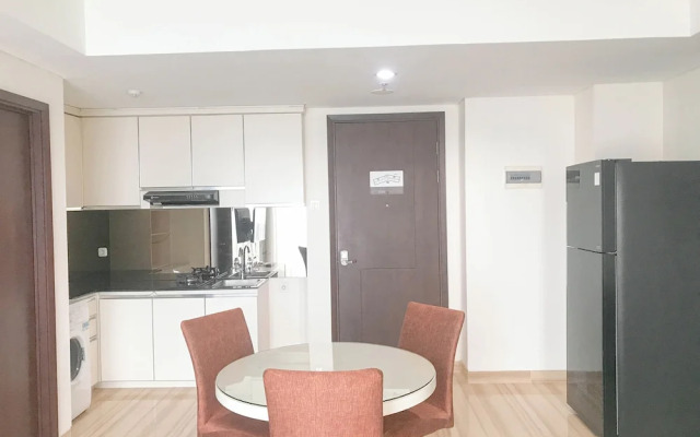 Pleasant And Calm 2Br At Grand Sungkono Lagoon Apartment