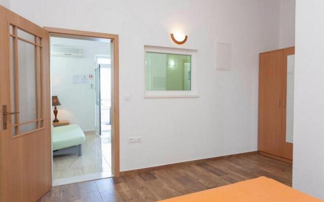 Summerheaven Apartments