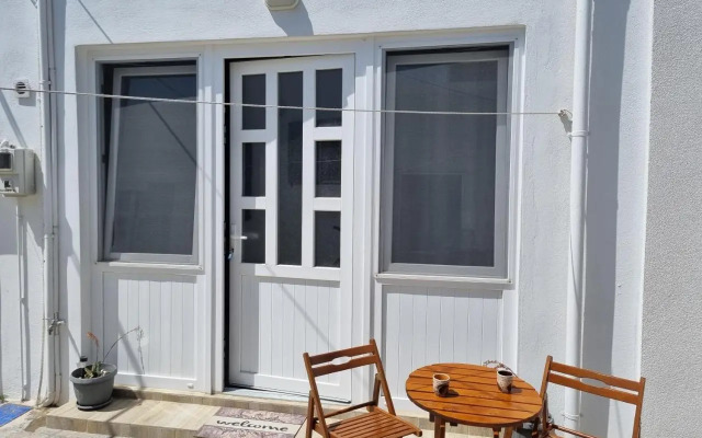 Sunny Apartment - Triovasalos