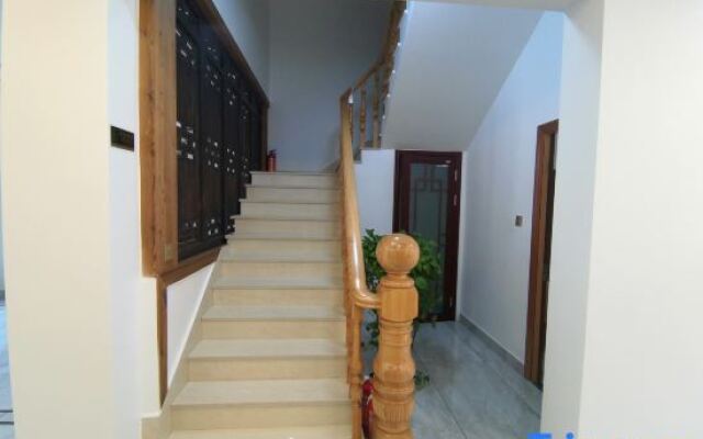 Yueqing Yandang Banshufang Inn