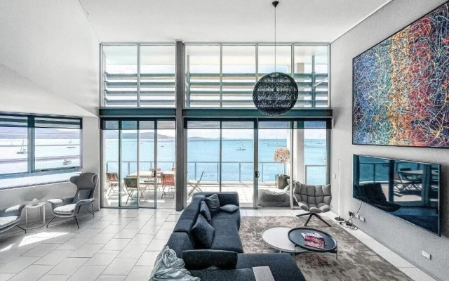 Peninsula Airlie Beach