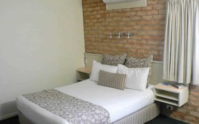 Quality Hotel Robertson Gardens
