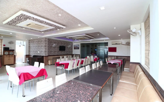 OYO 2188 Sunrise Resort