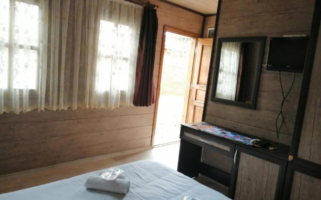 Seven Rock Cave Hotel