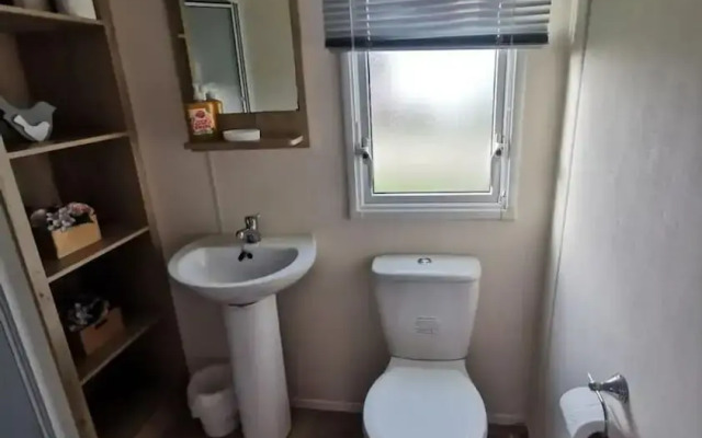 Cosy Hottub Caravan Retreat in Lincolnshire