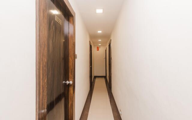 OYO 7481 Hotel Plaza
